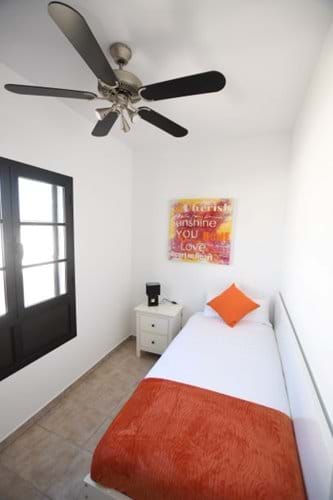 Villa LVC109548 Single bedroom with ceiling fan