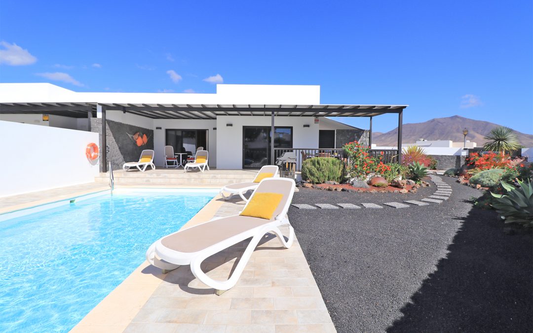 LVC230172 | Villa in Playa Blanca for over 40’s