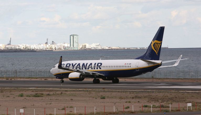 Budget airlines take over skies in Canaries