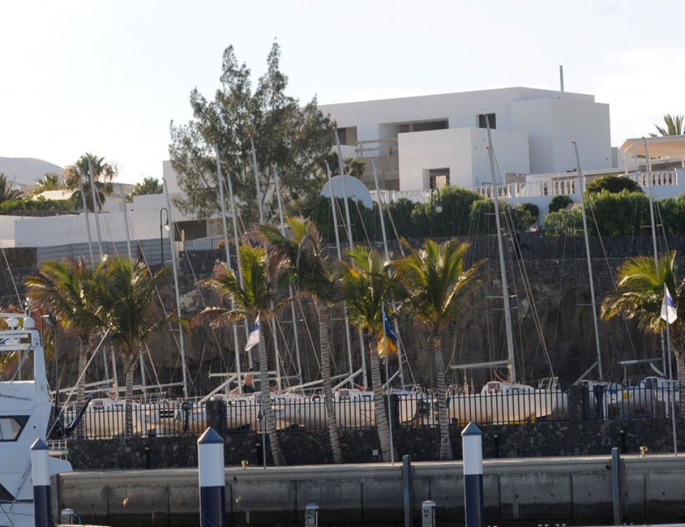 lanzarotevillachoice.com